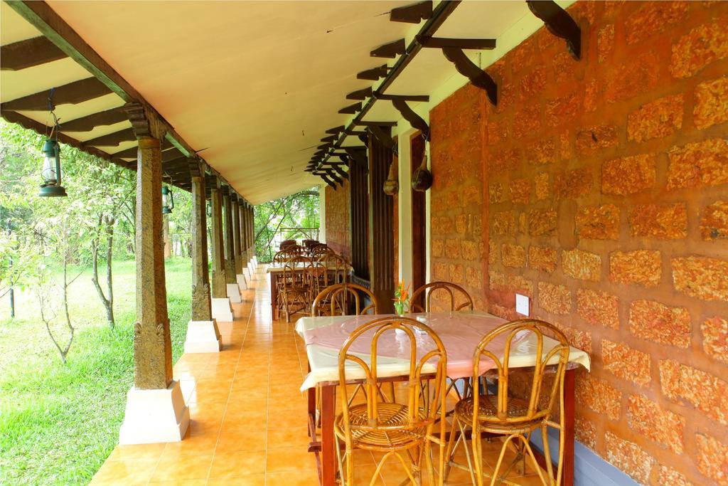 Athreya Ayureveda Centre Hotel กัตตะยัม ภายนอก รูปภาพ