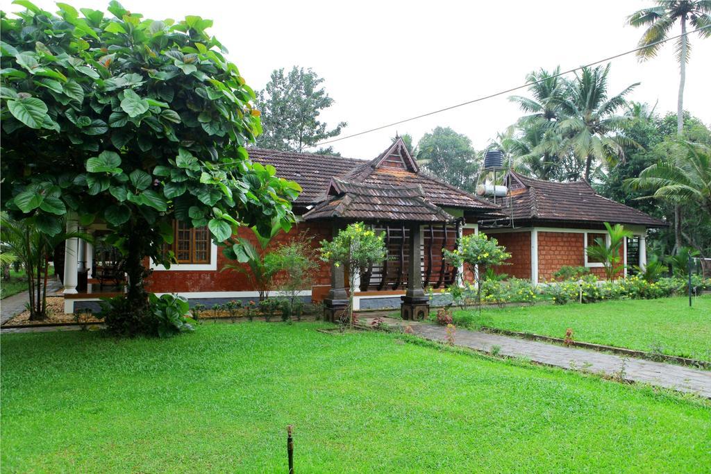 Athreya Ayureveda Centre Hotel กัตตะยัม ภายนอก รูปภาพ